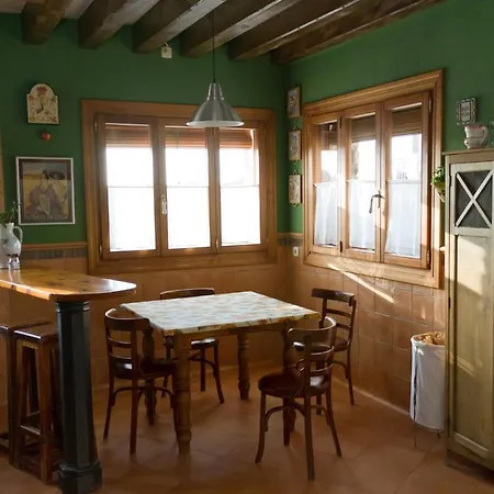 Holiday home La Chatarreria De Ferreros *